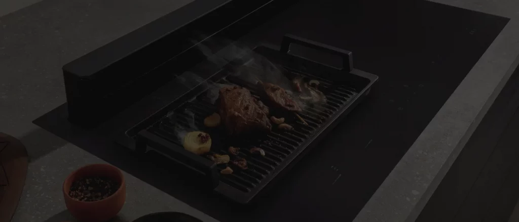 Plaque de cuisson avec hotte